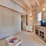 Dom wakacyjny 110 L'annexe Cute House