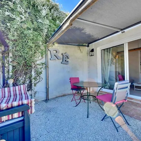 110 L'annexe Cute House Дом отдыха *